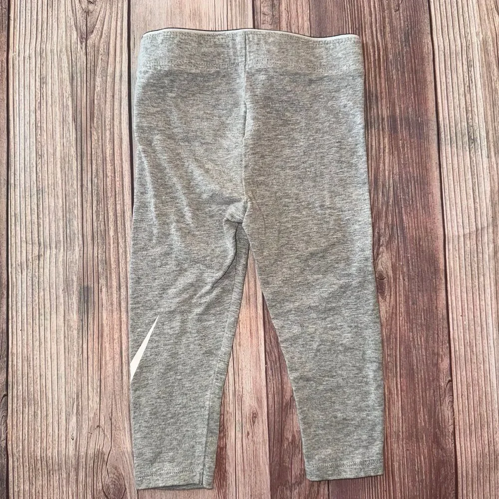 Girls Nike 2T Leggings